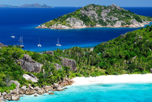 Island-Hopping-in-Seychelles