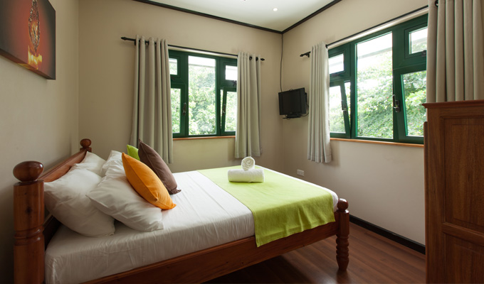Accommodation_on_La_Digue_Seychelles_Cheap_Double_Room1
