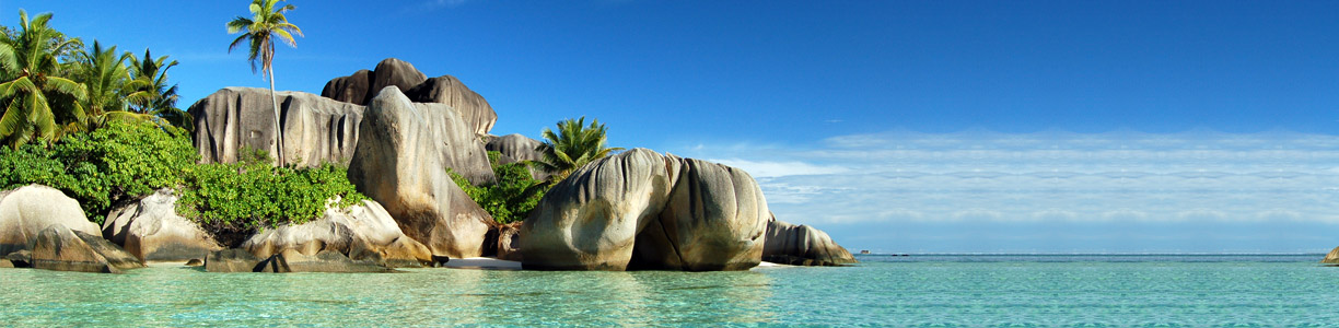 Beaches_on_La_Digue_Seychelles_02